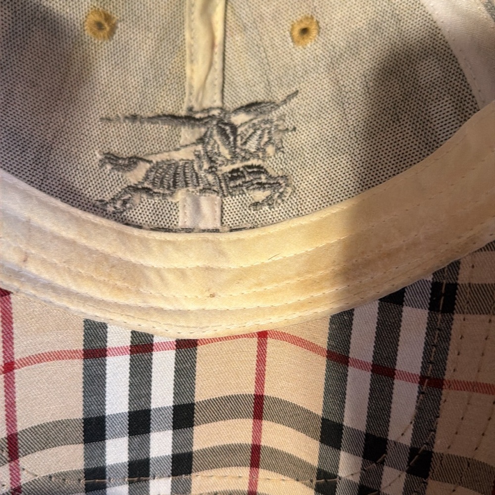 Hat - Picture 3 of 3